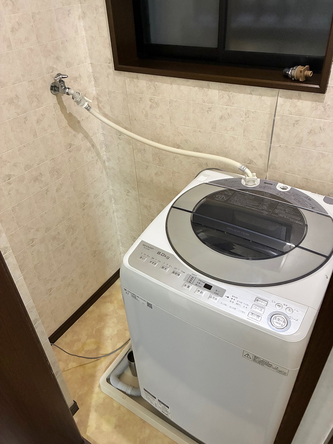1階洗面横洗濯機置場