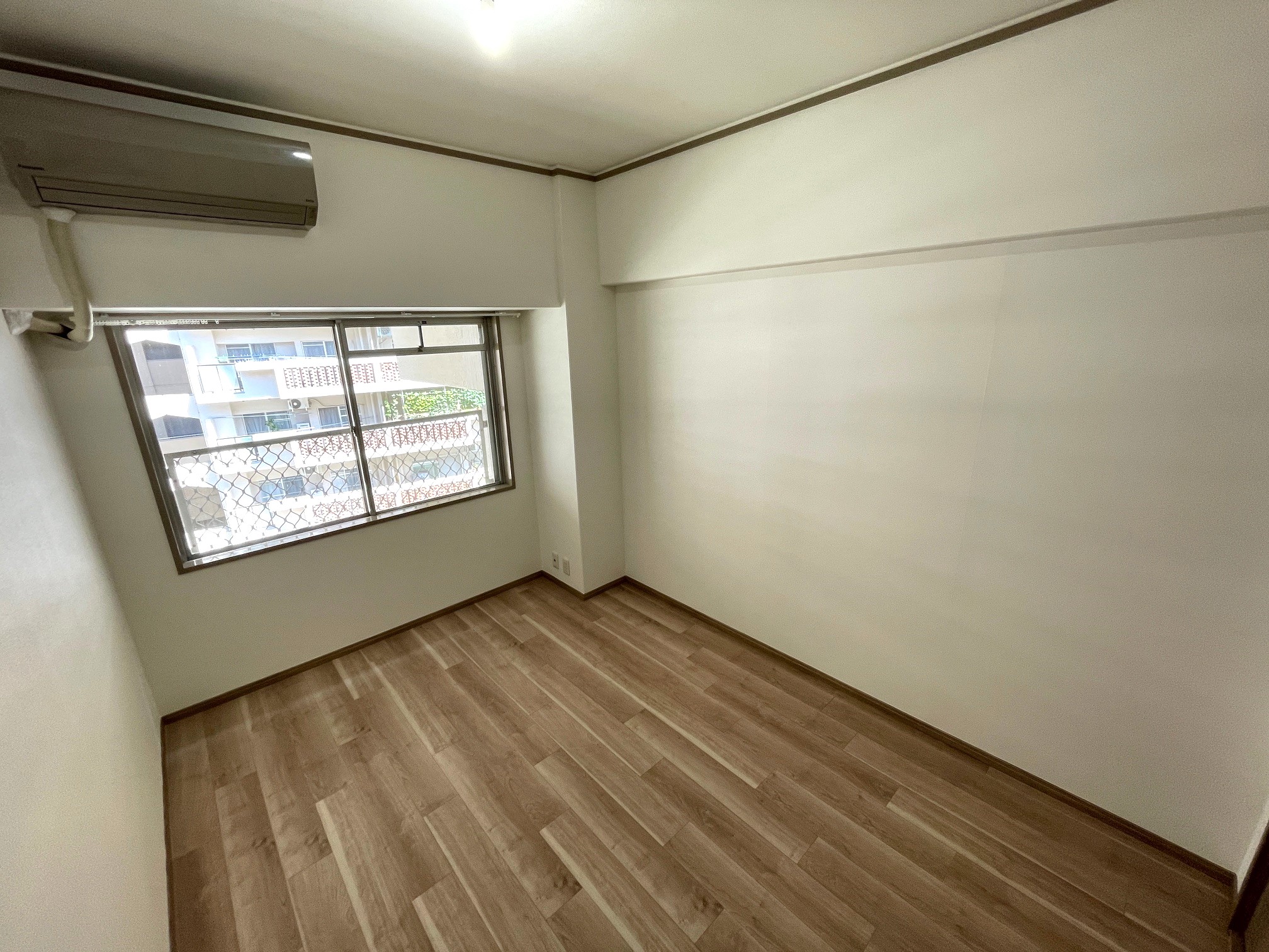 洋室エアコン付き 洋室エアコン付き