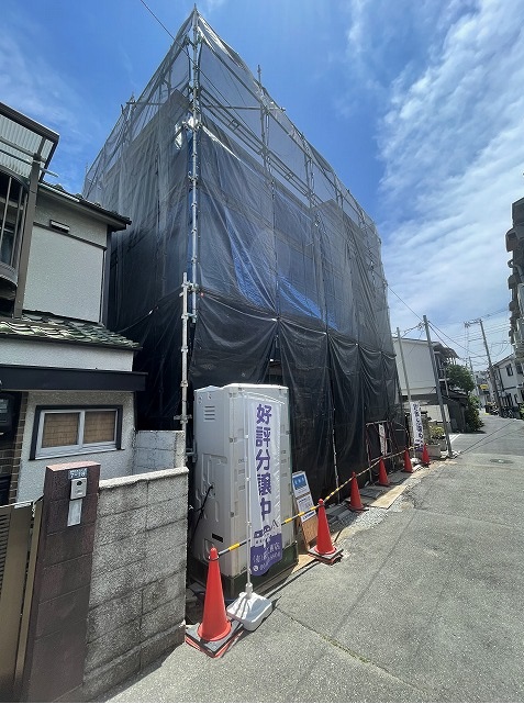 建築中(外観)