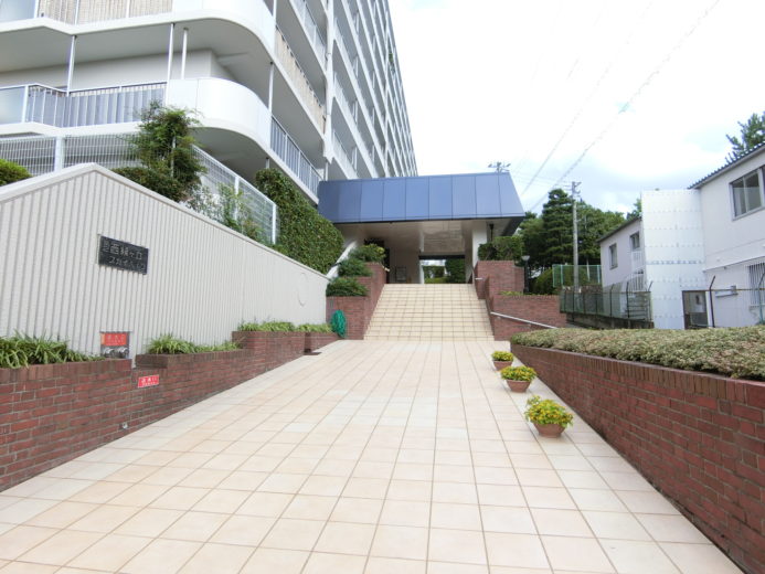 クレスセル住宅販売の販売物件です。